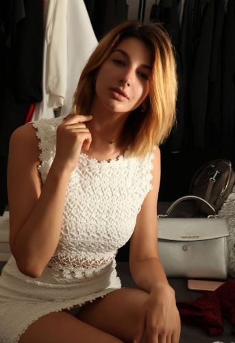 Путана Санкт-Петербурга Лена +7(911)263-24-01