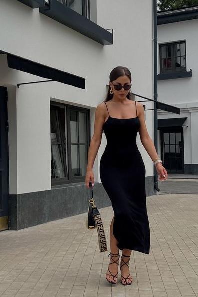 Арина индивидуалка Питера у метро Комендантский проспект индивидуалки без предоплаты