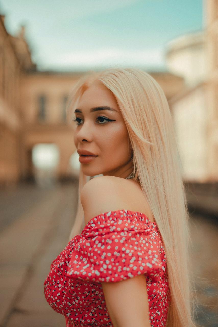 Путана Санкт-Петербурга Цветана 8(931)247-44-95 