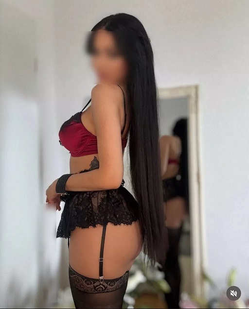 Аленка проститутка СПб у метро Московская проститутки онлайн спб